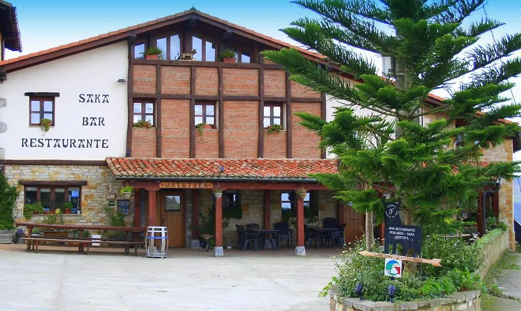 Perlakua Saka Villa Deba 0*,