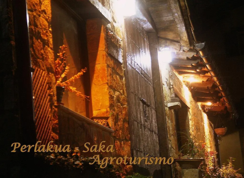 Alloggio per agriturismo Villa Perlakua Saka Deba